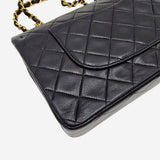 CLASSIC DOUBLE FLAP MEDIUM