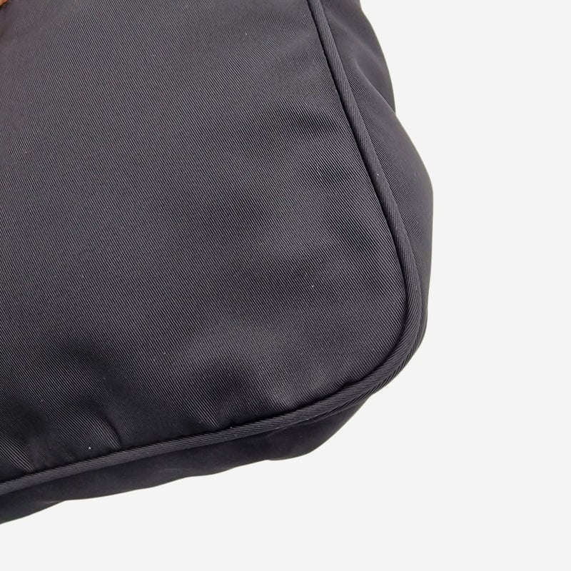 Sort Nylon Hobo