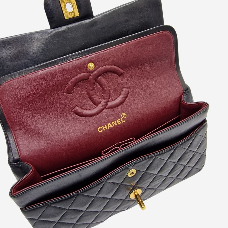 CLASSIC DOUBLE FLAP MEDIUM