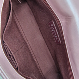 Lyserød medium iridescent lambskin single flap