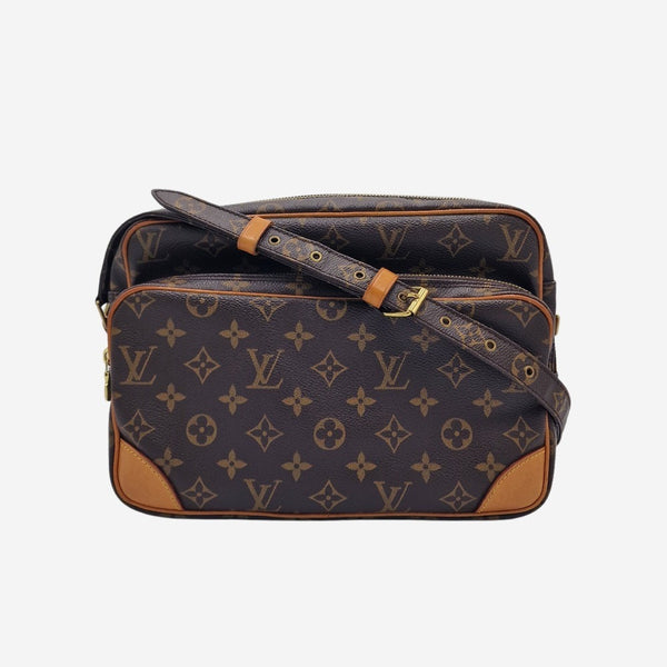 MONOGRAM CANVAS NILE MM