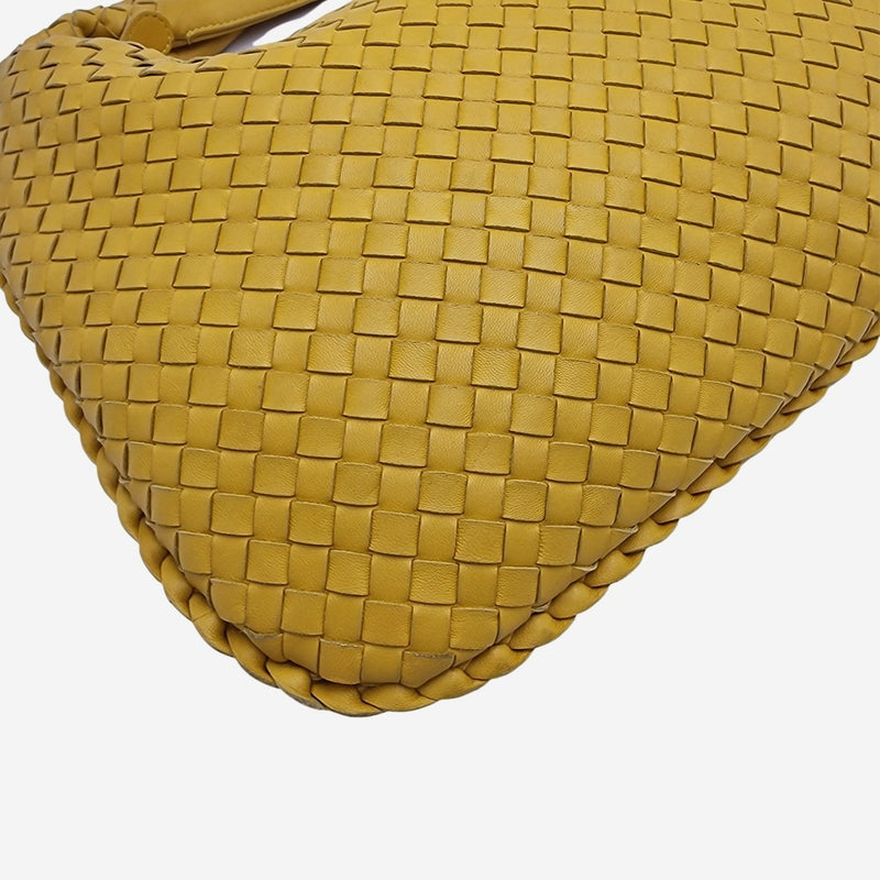 MEDIUM CLASSIC VENETA HOBO