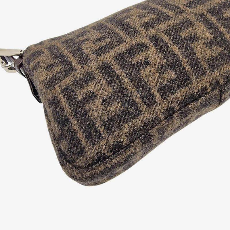 ZUCCA BAGUETTE WOOL