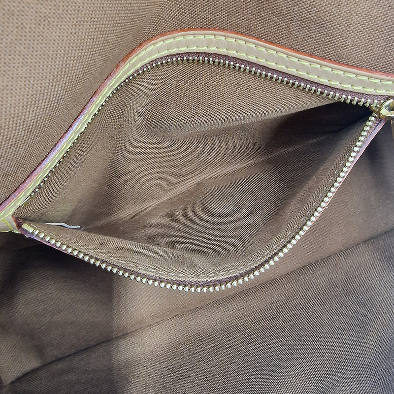 MONOGRAM CANVAS LOOPING PM