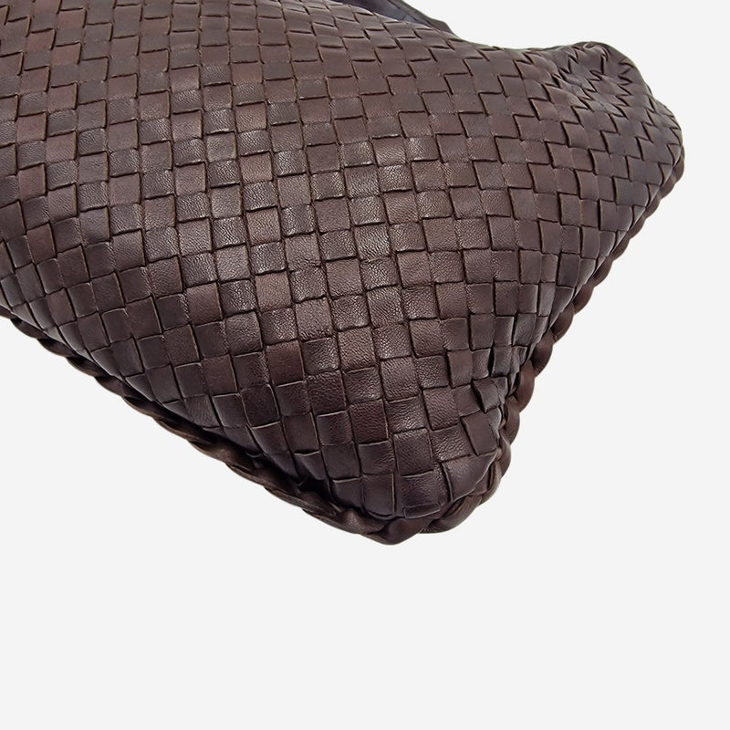 MEDIUM MØRKEBRUN CLASSIC VENETA HOBO