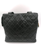 Sort CC Coated Canvas shoulder bag taske fra brand: CHANEL - We Do Vintage