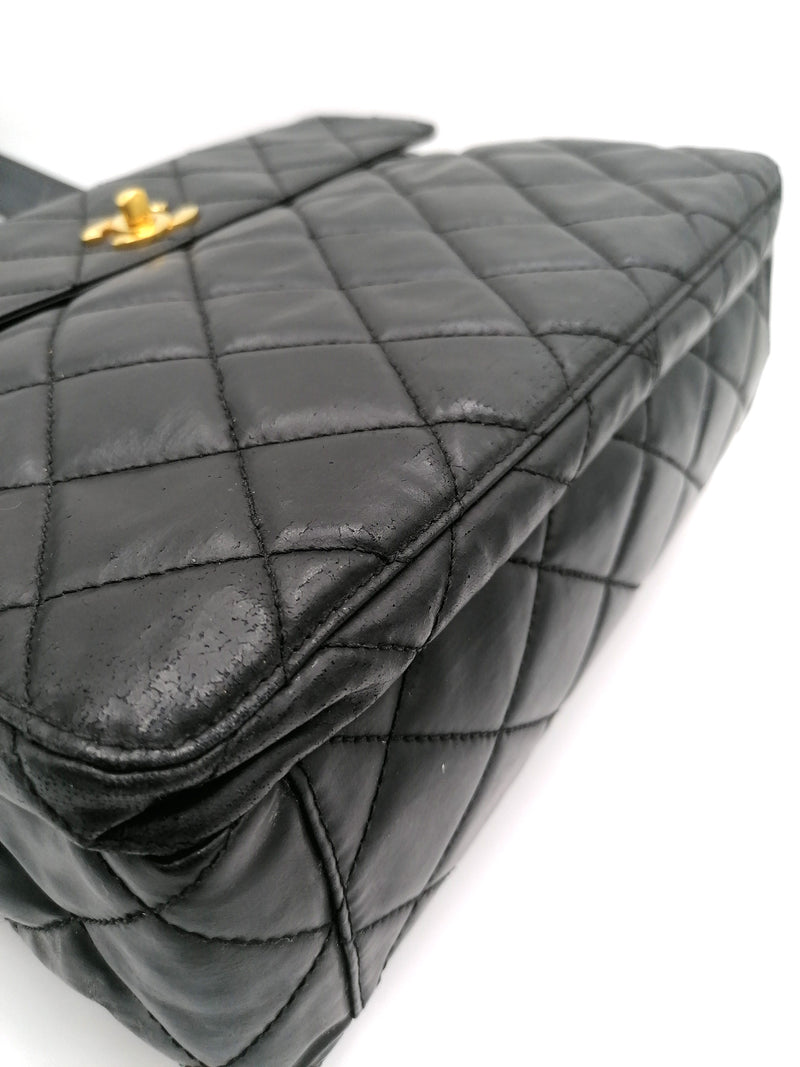 Sort CC Coated Canvas shoulder bag taske fra brand: CHANEL - We Do Vintage