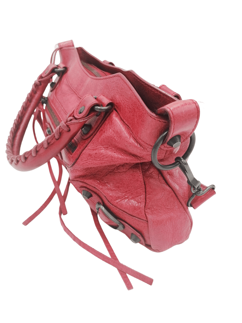 Rød/Pink First Bag Agneau taske fra brand: BALENCIAGA - We Do Vintage