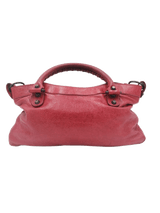 Rød/Pink First Bag Agneau taske fra brand: BALENCIAGA - We Do Vintage