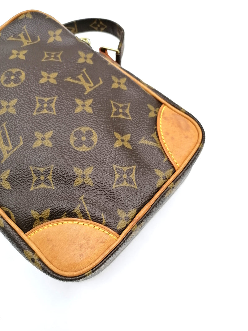 Monogram Canvas Danube taske fra brand: LOUIS VUITTON - We Do Vintage
