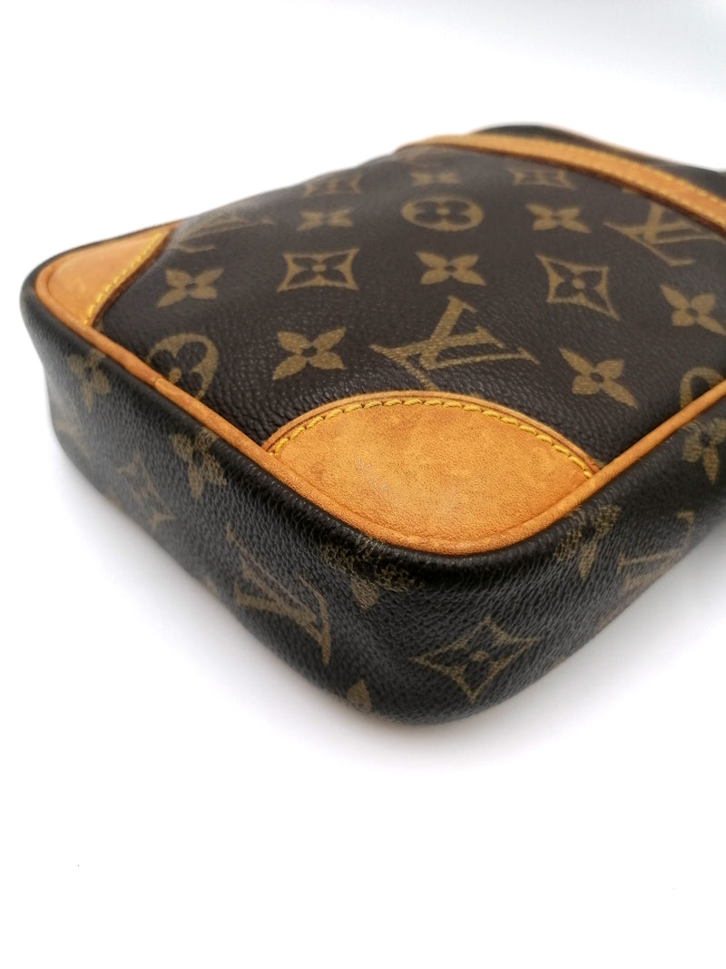 Monogram Canvas Danube taske fra brand: LOUIS VUITTON - We Do Vintage