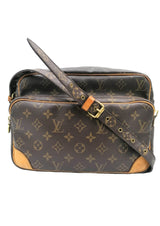 Monogram Canvas Nile MM taske fra brand: LOUIS VUITTON - We Do Vintage