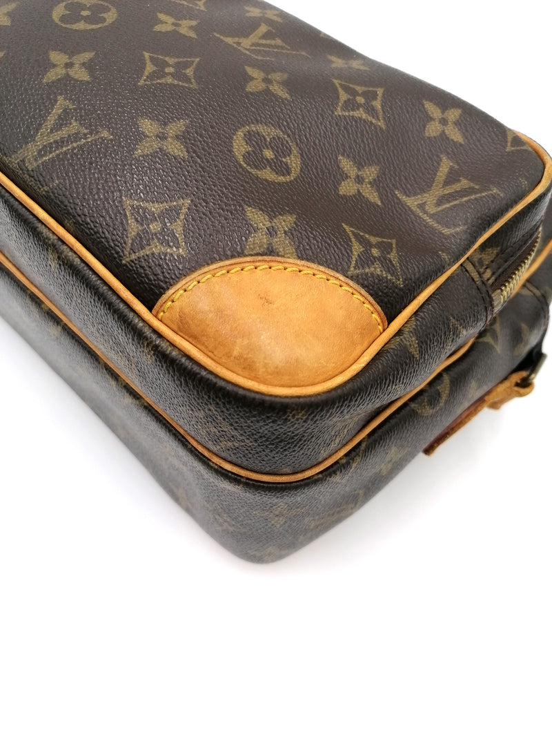 Monogram Canvas Nile MM taske fra brand: LOUIS VUITTON - We Do Vintage