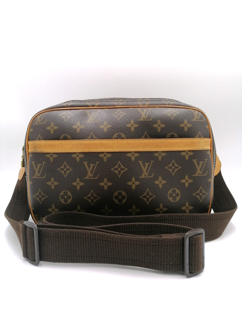 Monogram Canvas Reporter PM taske fra brand: LOUIS VUITTON - We Do Vintage