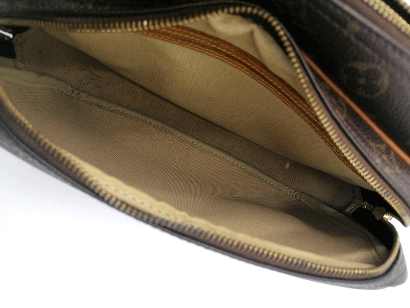 Monogram Canvas Reporter PM