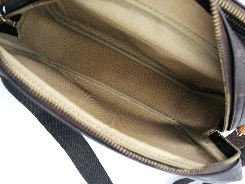 Monogram Canvas Reporter PM