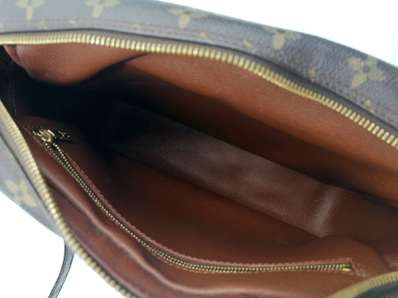 Monogram Canvas Nile MM