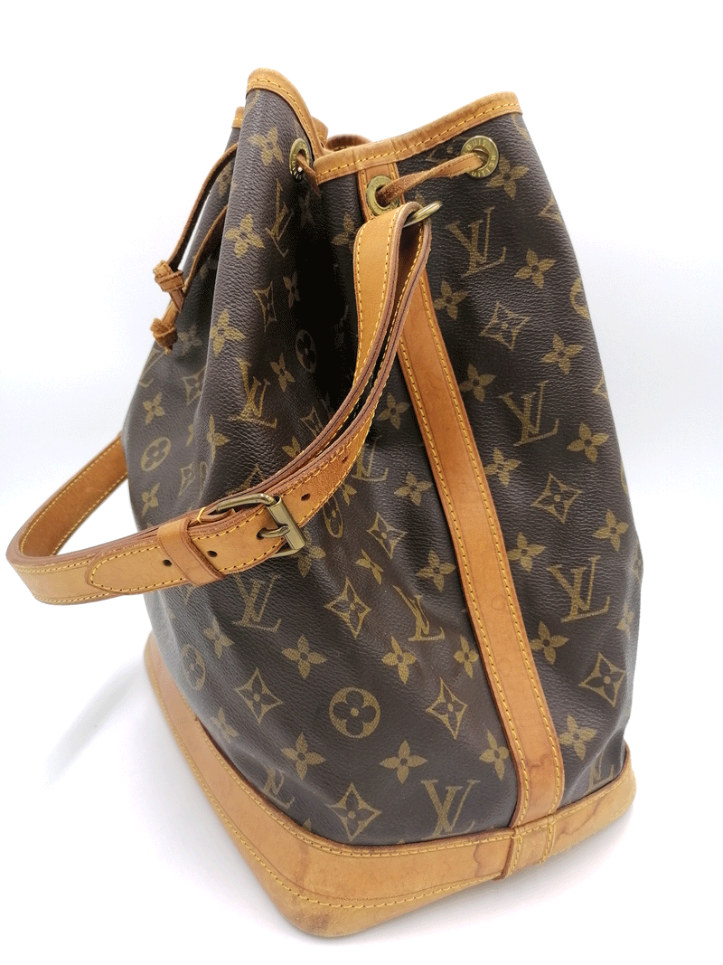 Monogram Canvas Noé