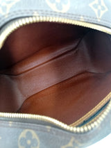 Monogram Canvas Blois taske fra brand: LOUIS VUITTON - We Do Vintage