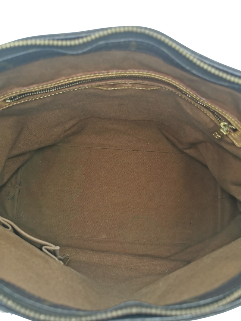 Monogram Canvas Cabas Mezzo taske fra brand: LOUIS VUITTON - We Do Vintage