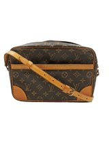 Monogram Canvas Trocadéro 27 taske fra brand: LOUIS VUITTON - We Do Vintage