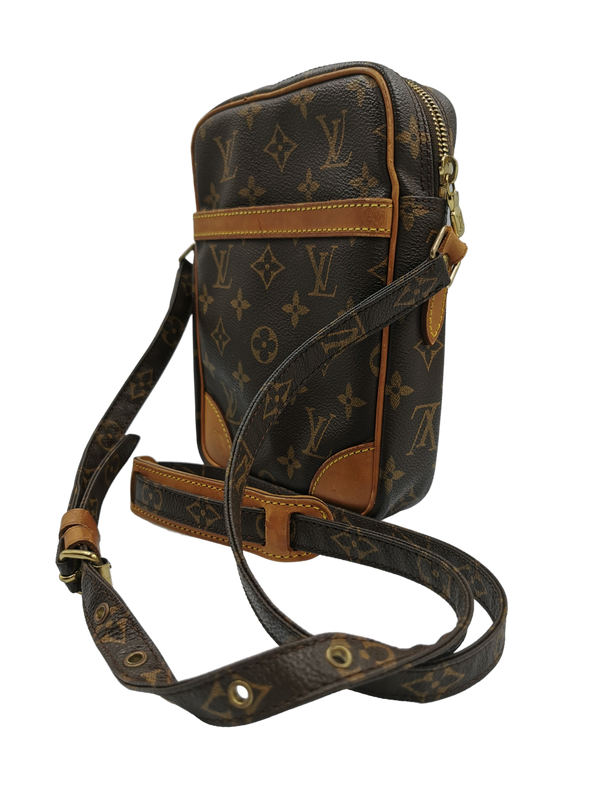 Monogram Canvas Danube taske fra brand: LOUIS VUITTON - We Do Vintage
