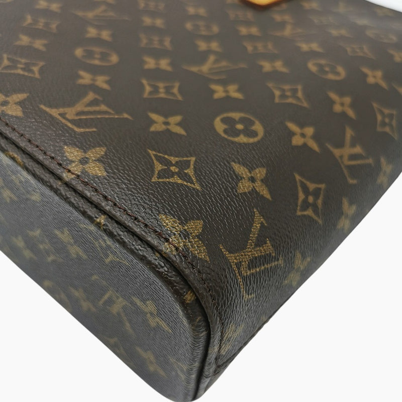 Monogram Canvas Luco taske fra brand: LOUIS VUITTON - We Do Vintage