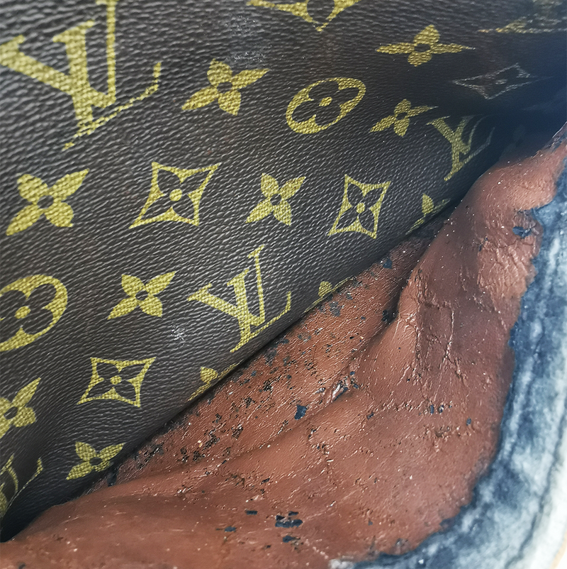 MONOGRAM CANVAS BLOIS taske fra brand: LOUIS VUITTON - We Do Vintage