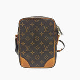 MONOGRAM CANVAS AMAZONE taske fra brand: LOUIS VUITTON - We Do Vintage