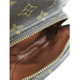 Monogram Canvas Amazone taske fra brand: LOUIS VUITTON - We Do Vintage
