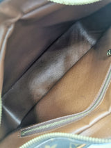 Monogram Canvas Boulogne 30 taske fra brand: LOUIS VUITTON - We Do Vintage