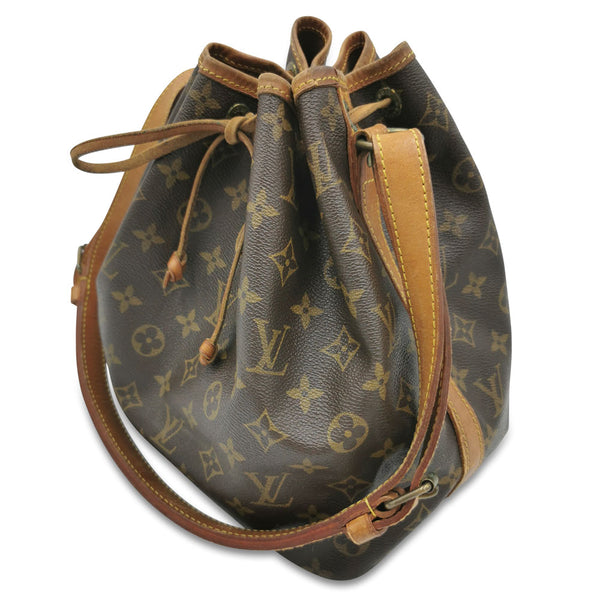 Monogram Canvas Petit Noé taske fra brand: LOUIS VUITTON - We Do Vintage