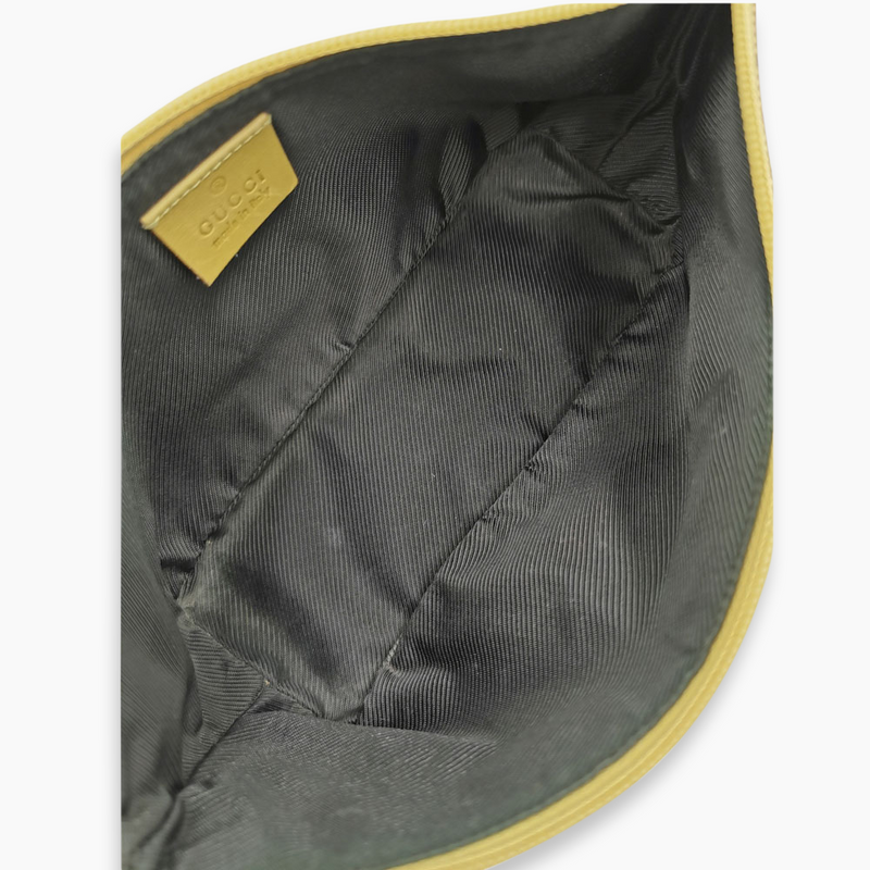 Brown Diamant Canvas boat pochette taske fra brand: GUCCI - We Do Vintage