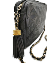 Sort Quilted Camera bag taske fra brand: CHANEL - We Do Vintage