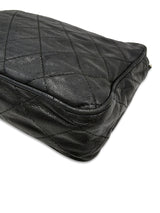 Sort Quilted Camera bag taske fra brand: CHANEL - We Do Vintage