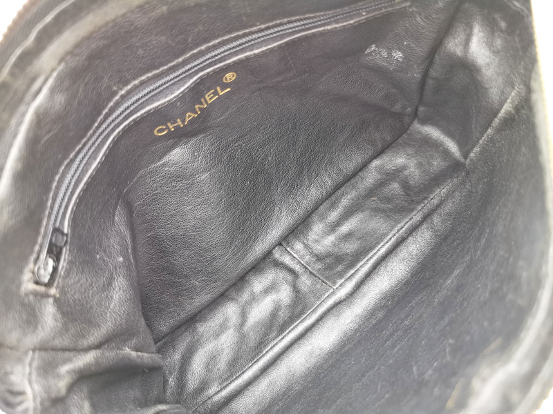 Sort Quilted Camera bag taske fra brand: CHANEL - We Do Vintage