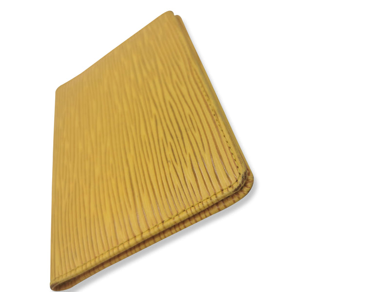 Gul Epi læder kortholder taske fra brand: LOUIS VUITTON - We Do Vintage