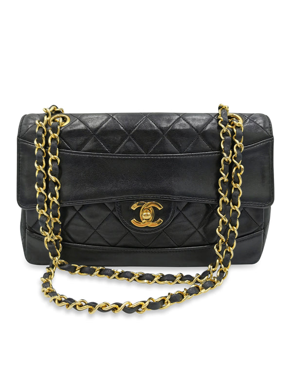 Sort Single Flap small m. pung taske fra brand: CHANEL - We Do Vintage