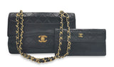 Sort Single Flap small m. pung taske fra brand: CHANEL - We Do Vintage