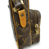 Monogram Canvas Amazone taske fra brand: LOUIS VUITTON - We Do Vintage