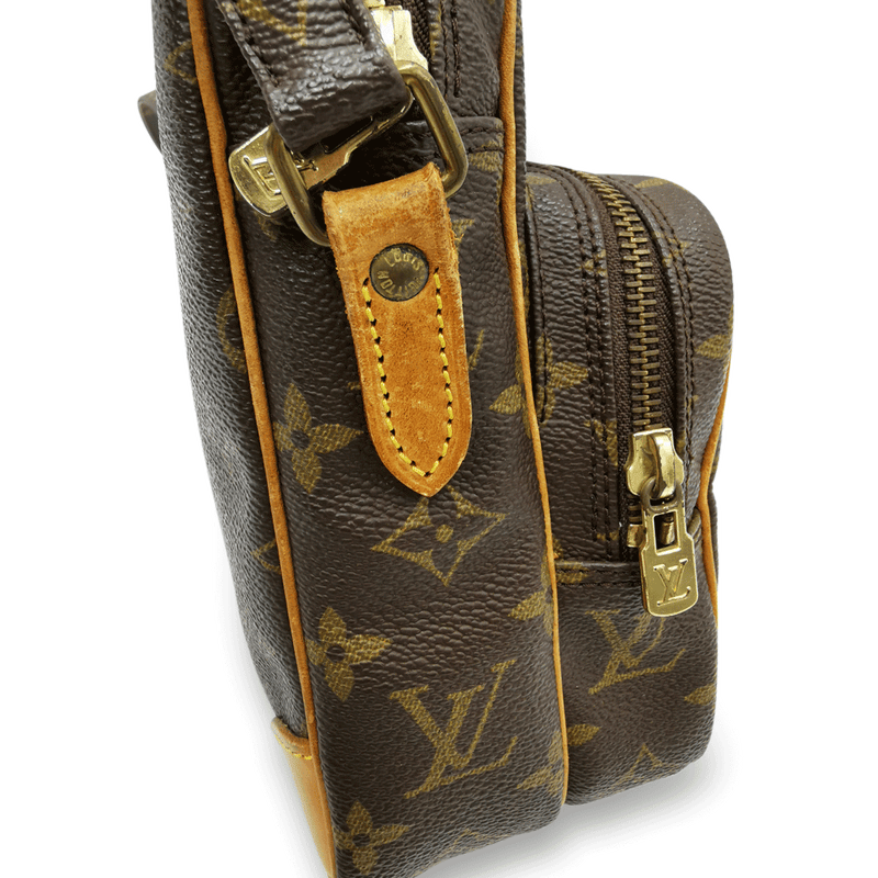 Monogram Canvas Amazone taske fra brand: LOUIS VUITTON - We Do Vintage