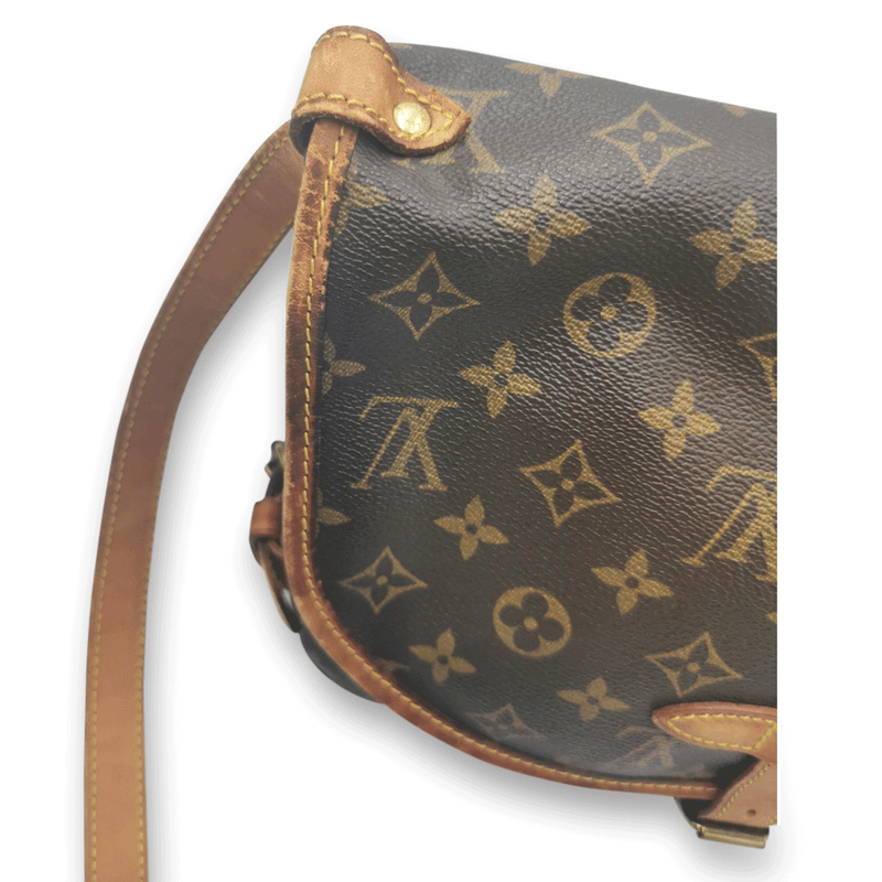 Monogram Canvas Saumur 30 taske fra brand: LOUIS VUITTON - We Do Vintage