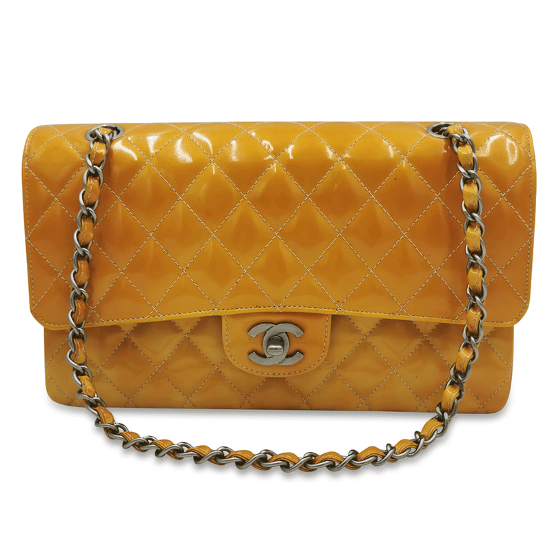Orange Patent Classic flap medium taske fra brand: CHANEL - We Do Vintage
