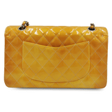 Orange Patent Classic flap medium taske fra brand: CHANEL - We Do Vintage