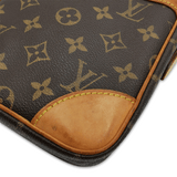 Monogram Canvas Danube taske fra brand: LOUIS VUITTON - We Do Vintage