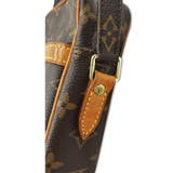 Monogram Canvas Danube taske fra brand: LOUIS VUITTON - We Do Vintage