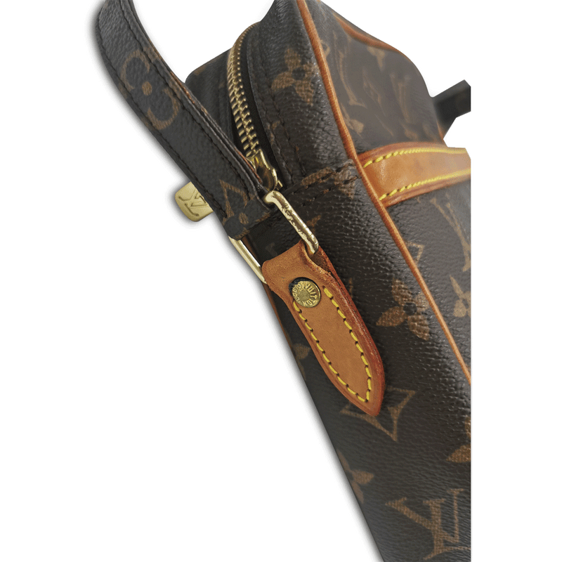 Monogram Canvas Danube taske fra brand: LOUIS VUITTON - We Do Vintage