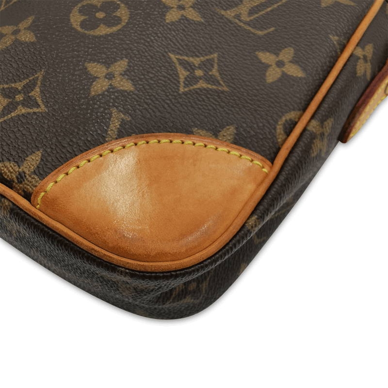 Monogram Canvas Danube taske fra brand: LOUIS VUITTON - We Do Vintage