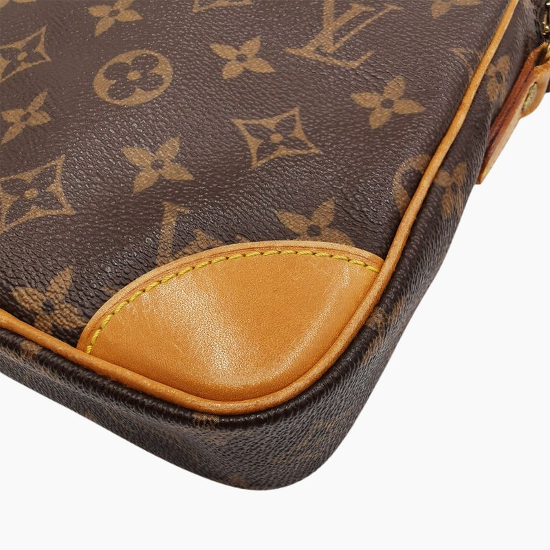 Monogram Canvas Danube taske fra brand: LOUIS VUITTON - We Do Vintage