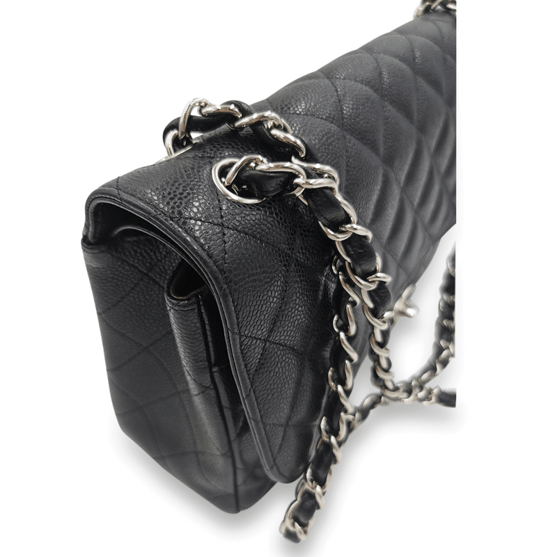 Sort caviar jumbo Classic double flap taske fra brand: CHANEL - We Do Vintage